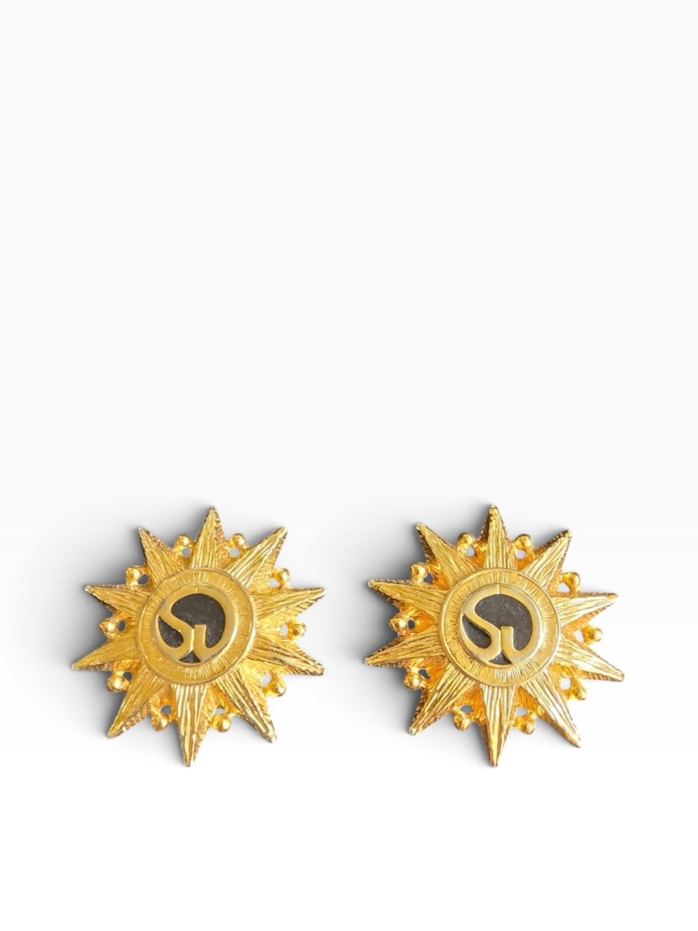Vintage St. John 2” Gold Sunburst Statement Clip-On Earrings Signed SJ